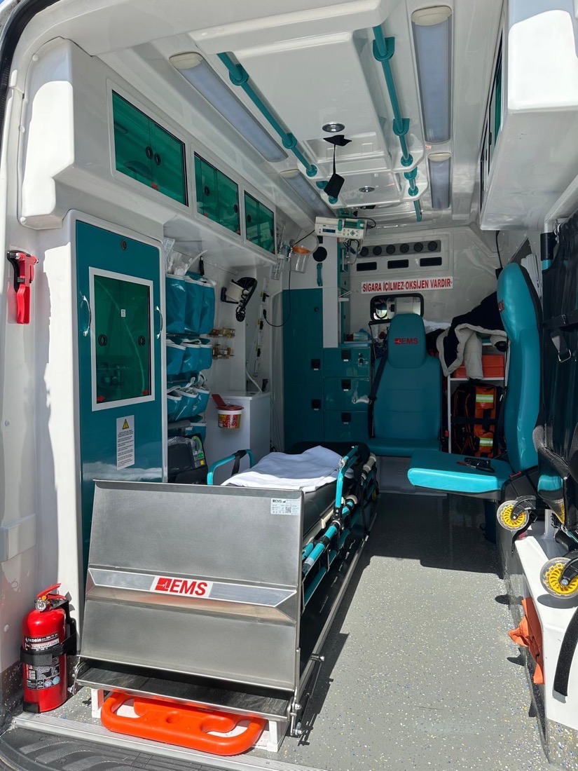 Ateş Mobil Ambulans ekibi çalışma anında